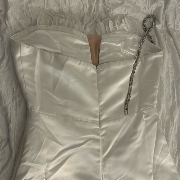 Sexy Elegant Feather Dress - Picture 6 of 10